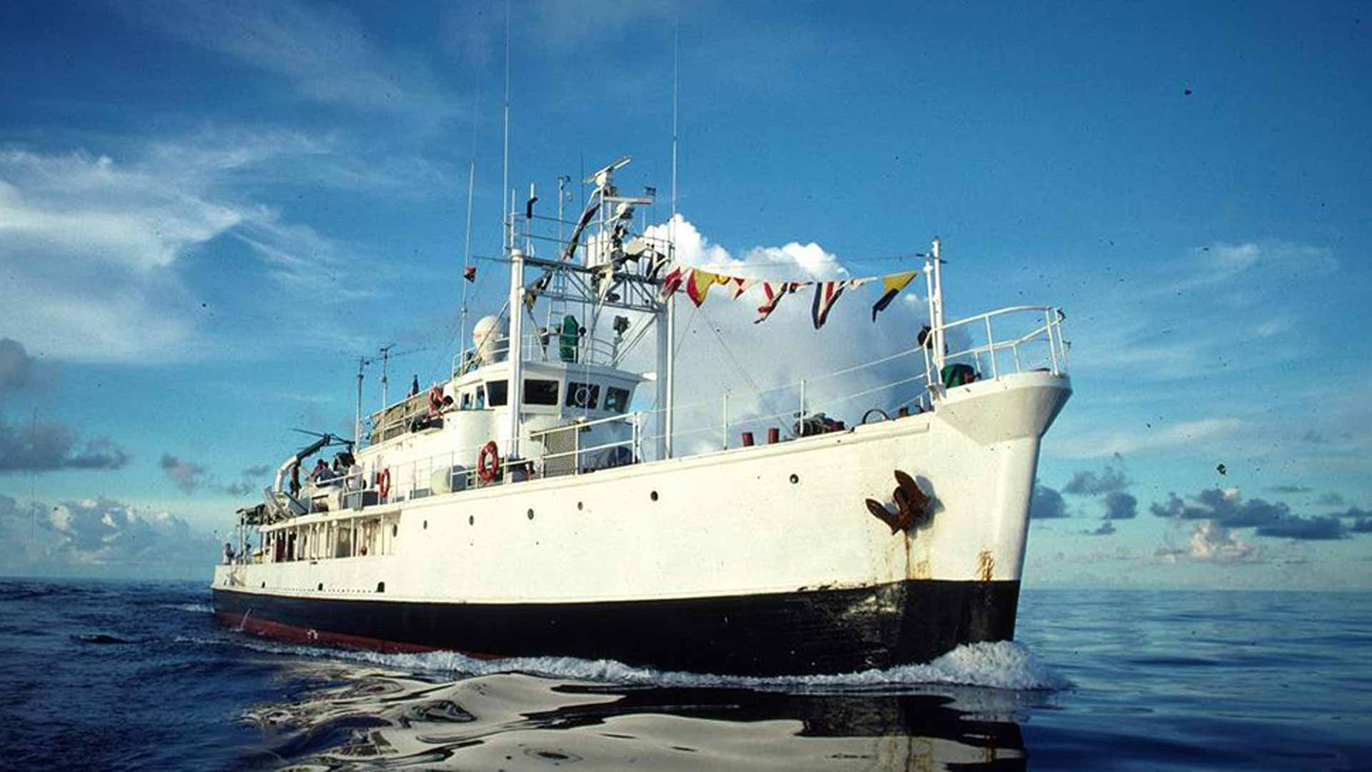 Calypso-Commandant-Jacques-Yves-Cousteau